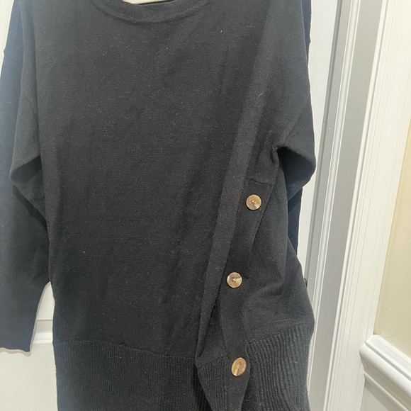 Sweater - Picture 3 of 3